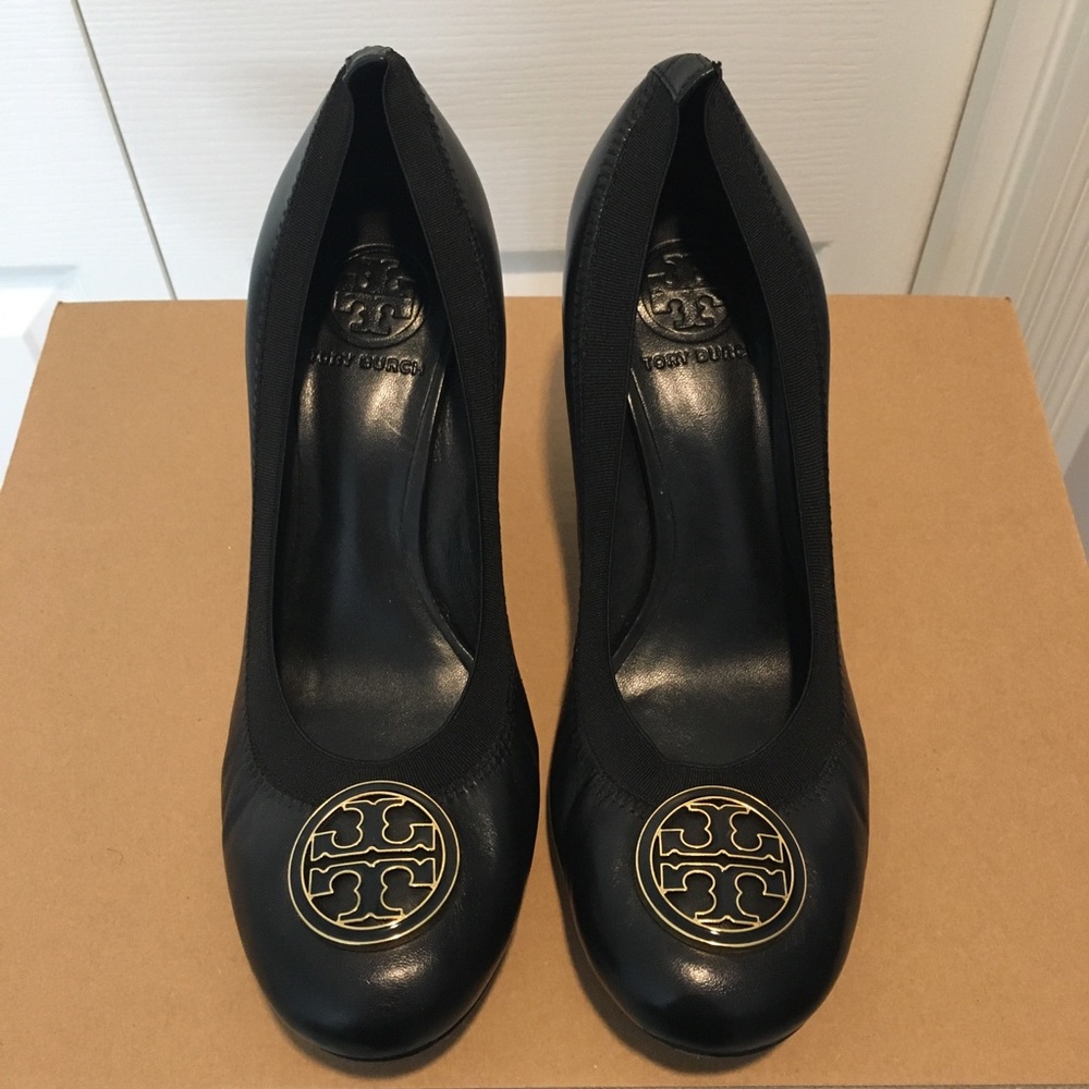 Tory Burch Caroline Mestico / Elastic heels size 8